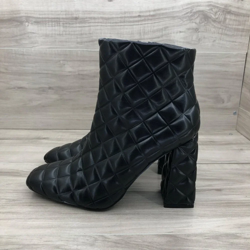 Cape Robbin Ankle Boots Womens 9 Black Quilted Zip Booties - Picture 2 of 11